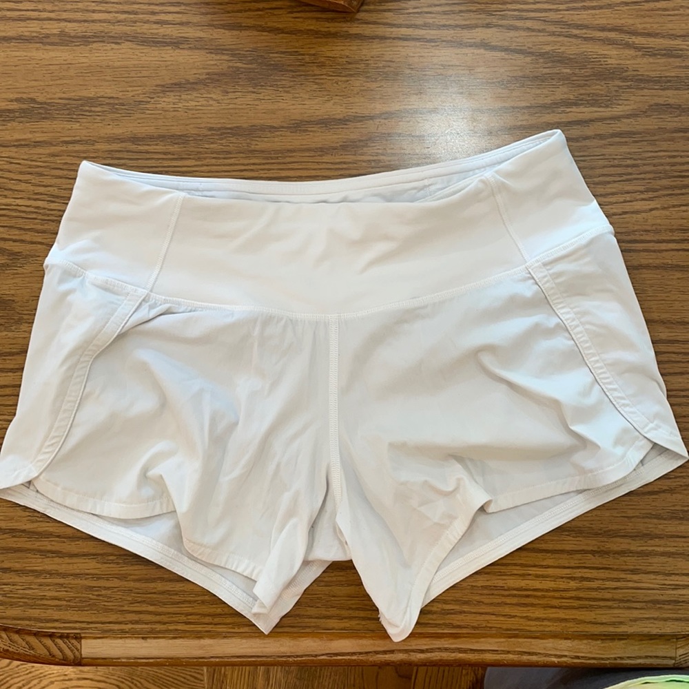 Speed up lulu lemon shorts 2.5”
